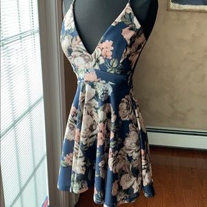 floral short dress